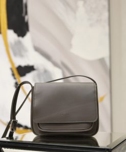 Yves Saint Laurent
