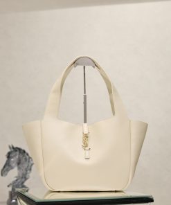 Yves Saint Laurent