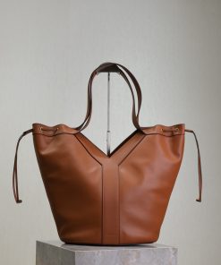 Yves Saint Laurent