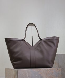 Yves Saint Laurent