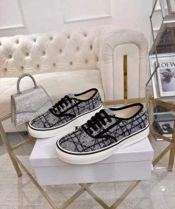 Dior shoes