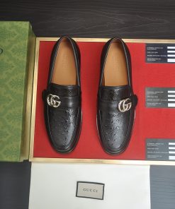 Gucci shoes