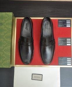 Gucci shoes