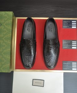 Gucci shoes