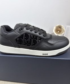 Dior shoes