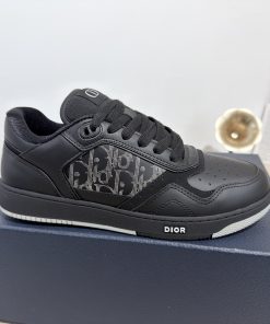 Dior shoes