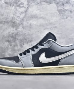 Nike Air Jordan 1