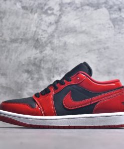 Nike Air Jordan 1