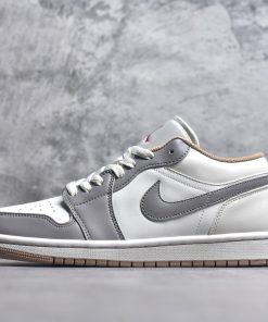 Nike Air Jordan 1