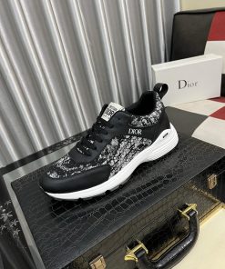 Dior shoes