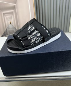 Dior shoes