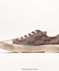 BALENCIAGA