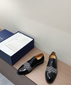 Dior shoes