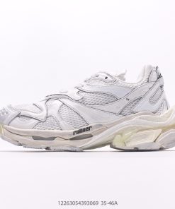 BALENCIAGA Runner 7.0