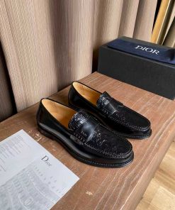 Dior shoes