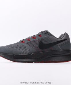 Nike Run Swift 3