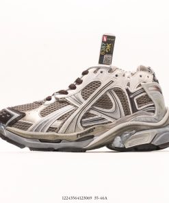Balenciaga Phantom Sneaker
