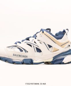 BALENCIAGA Triple S