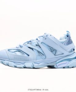 BALENCIAGA Triple S