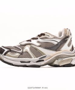 BALENCIAGA Runner 7.0