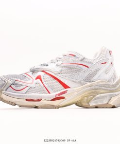 BALENCIAGA Runner 7.0