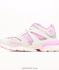 BALENCIAGA Triple S
