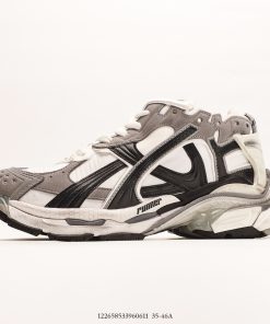 BALENCIAGA Runner 7.0
