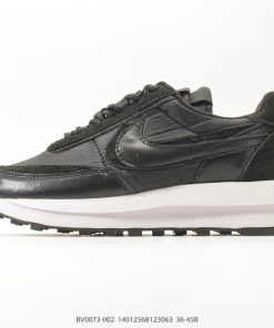 SACAI × NIKE LDV Waffle