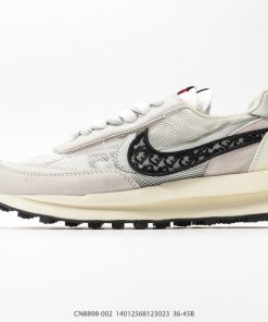 SACAI × NIKE LDV Waffle