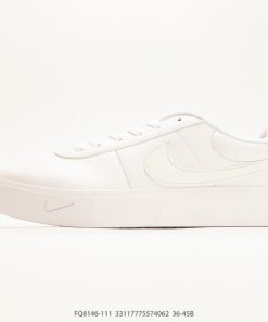Nike Court Shot