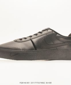 Nike Court Shot