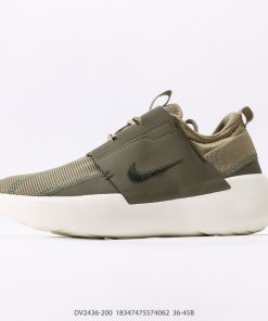 Nike WMNS TANJUN