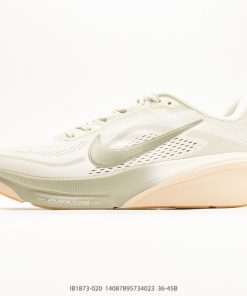 Nike Air Zoom Pegasus 42