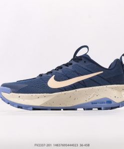 Nike React Wildhorse 10