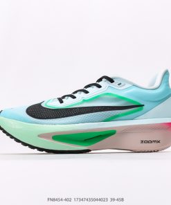 NIKE AIR ZOOM RIVAL FLY