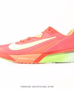 NIKE AIR ZOOM RIVAL FLY