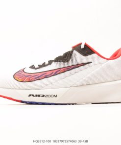 NIKE AIR ZOOM RIVAL FLY
