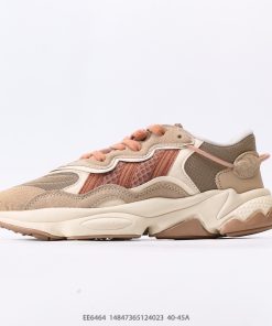adidas OZWEEGO