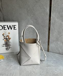 LOEWE bags