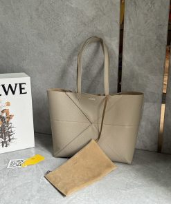 LOEWE bags