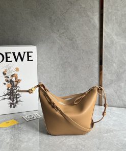 LOEWE bags