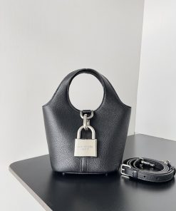 Balenciaga bag