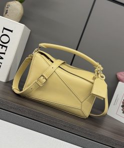 LOEWE bags