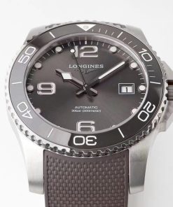 LONGINES