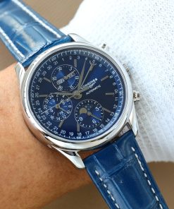 LONGINES
