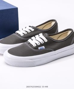 Vans Authentic