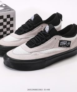 PALACE x Vans Half Cab