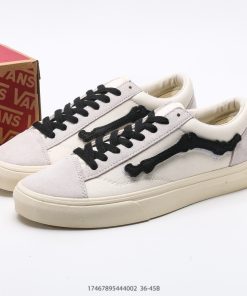 VANS Style 36