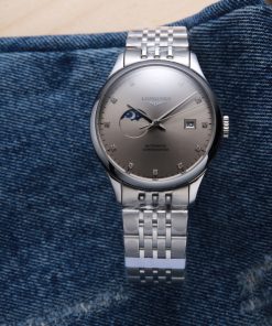 LONGINES