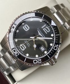 LONGINES